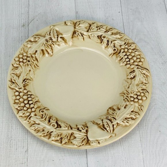 Euro Ceramica VINEYARD Embossed Grapes Stoneware Dinner + 2 Salad Plates Set 3 - Picture 6 of 9